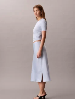 Satijnen midirok met textuur