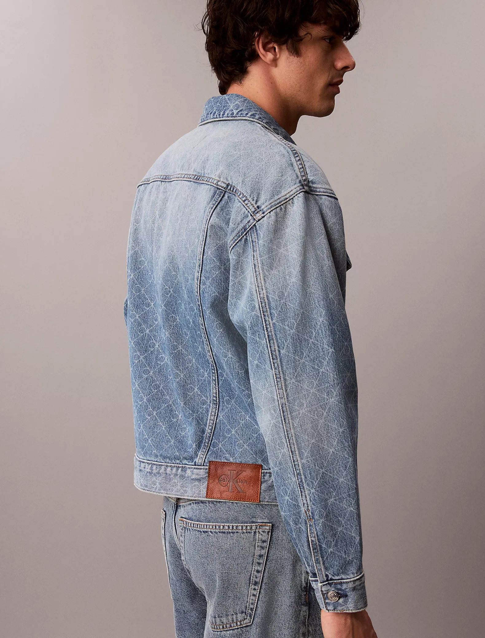 90's denim truckerjack met logo