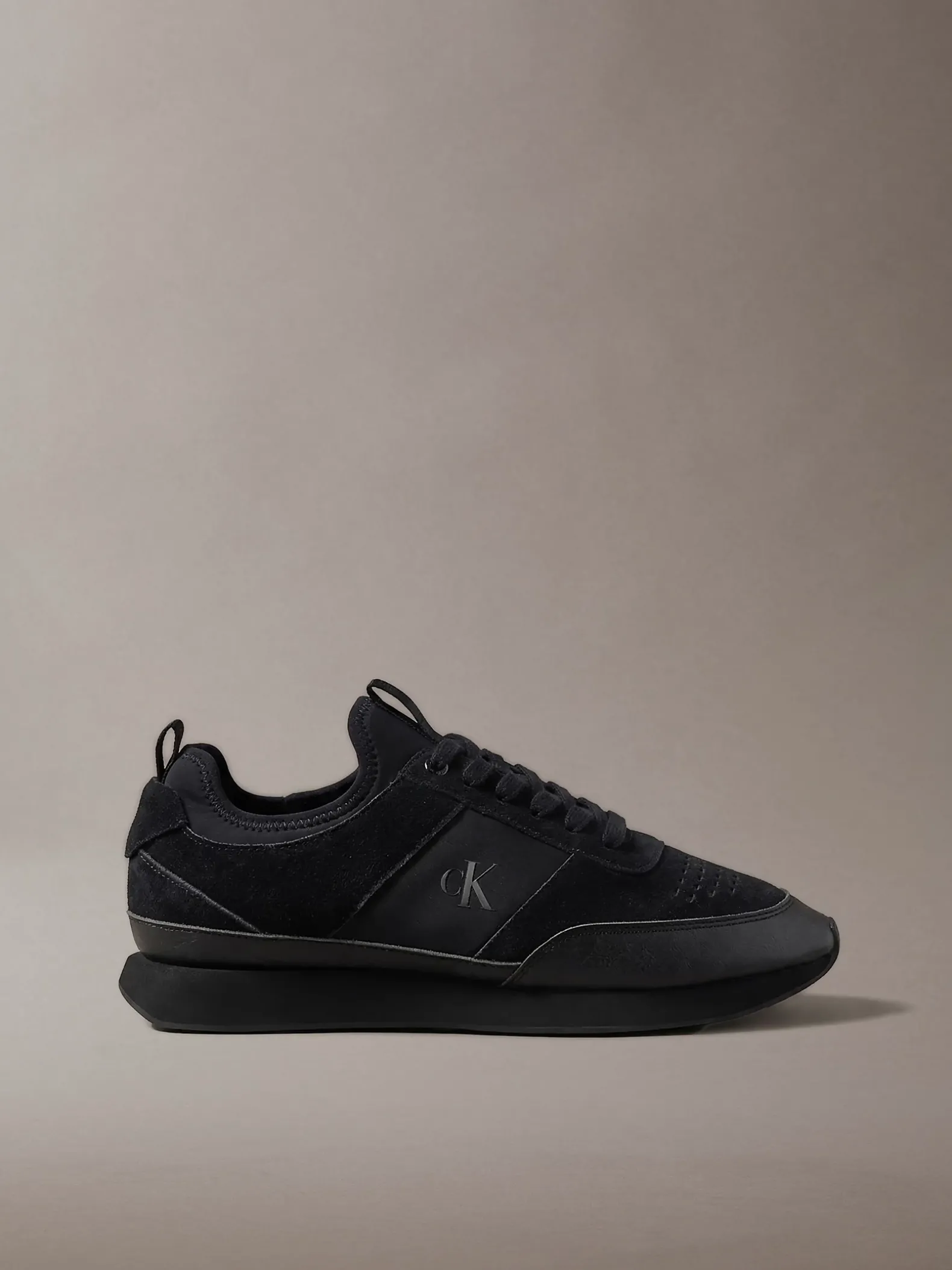Signature hardloopsneakers van suède met logo