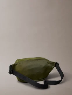 Signature nylon heuptas met logo