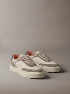 Signature sneakers van leer en suède