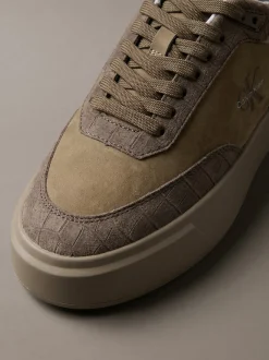 Signature-sneakers van suède met krokodillenprint