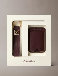 Sleutelhanger en pashouder met monogramlogo
