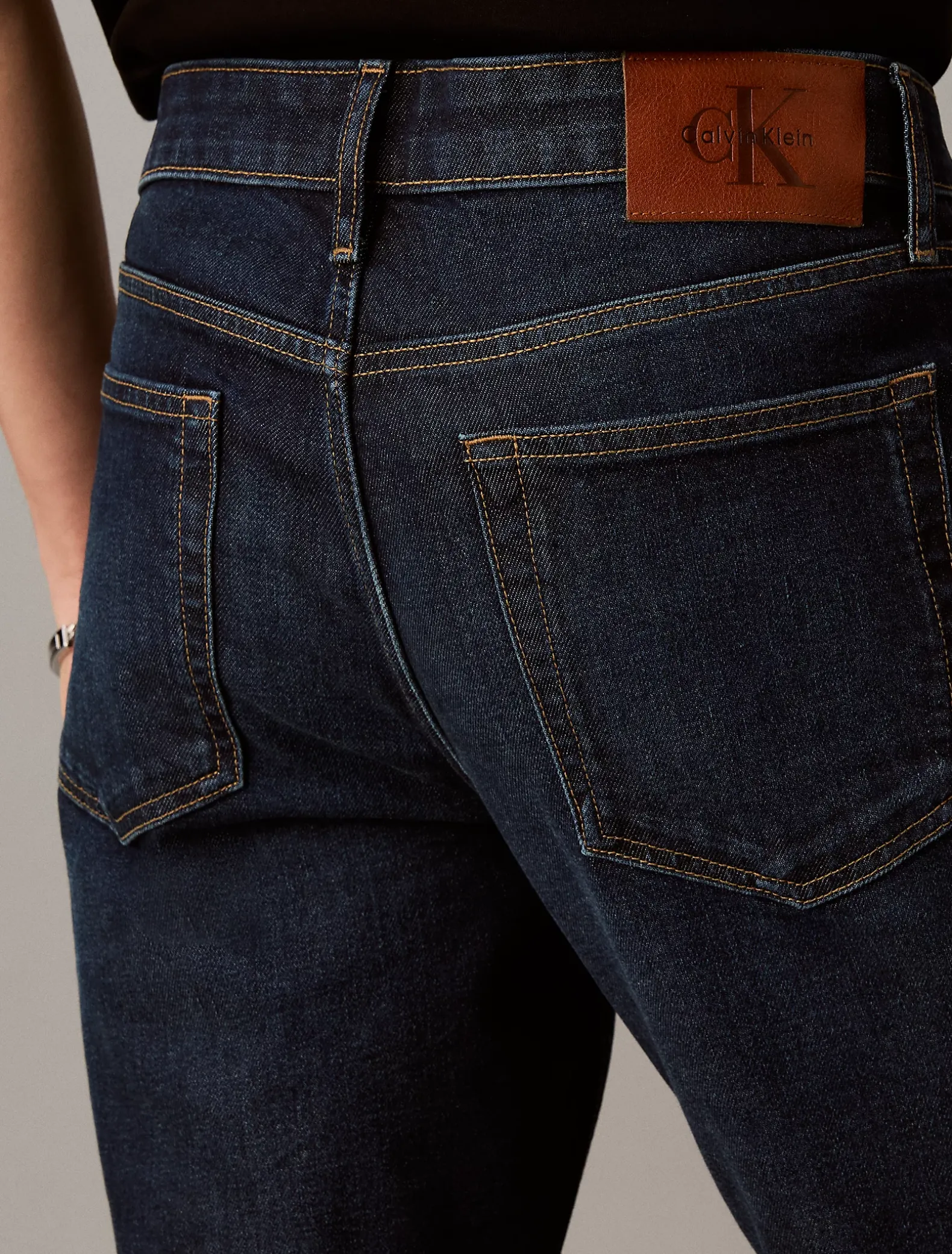 Slim Fit jeans