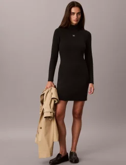 Slim mini-jurkje van ribkatoen