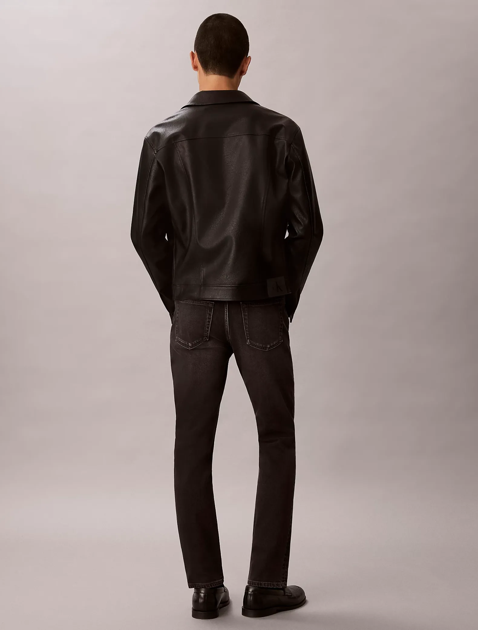 Slim tapered jeans