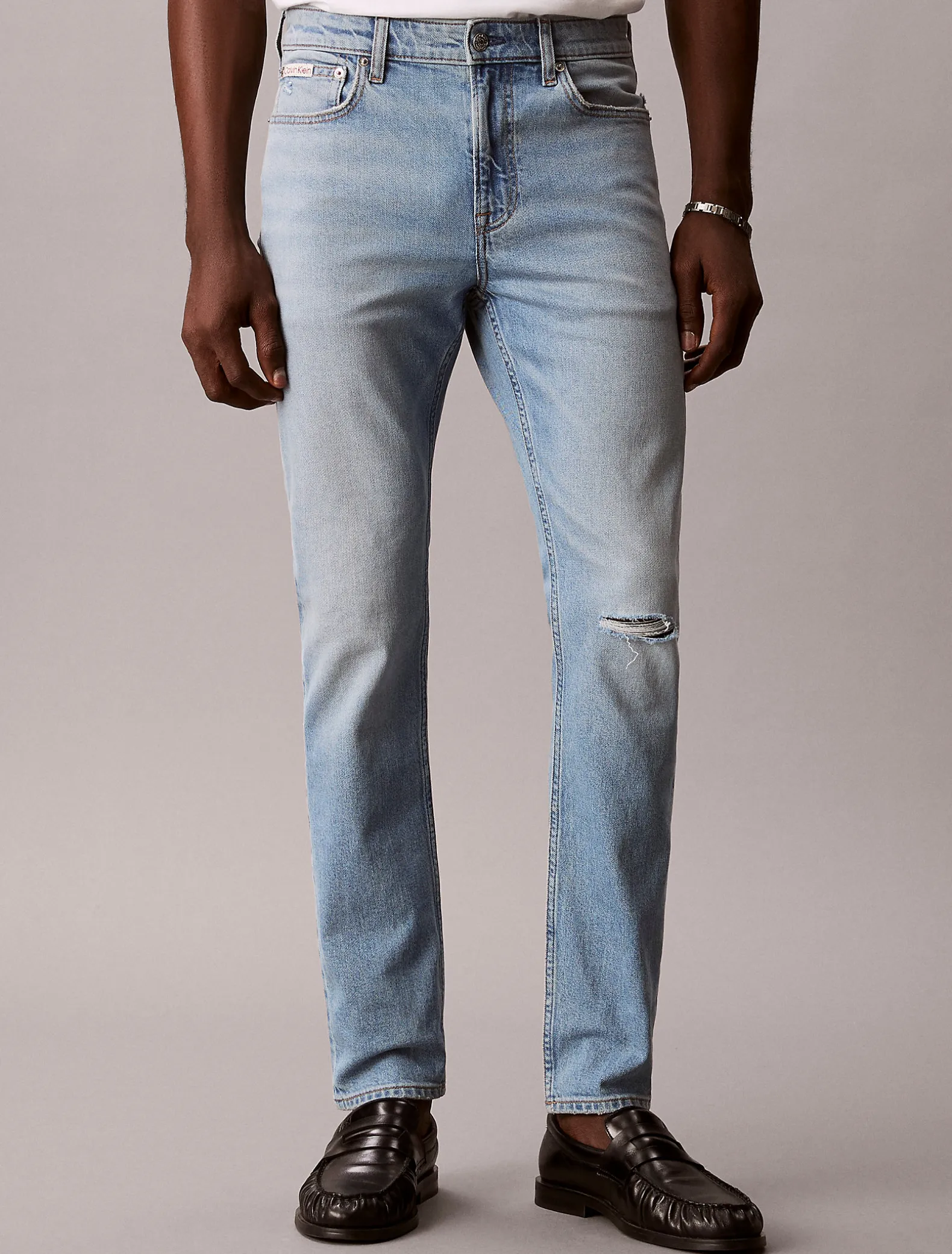 Slim tapered jeans