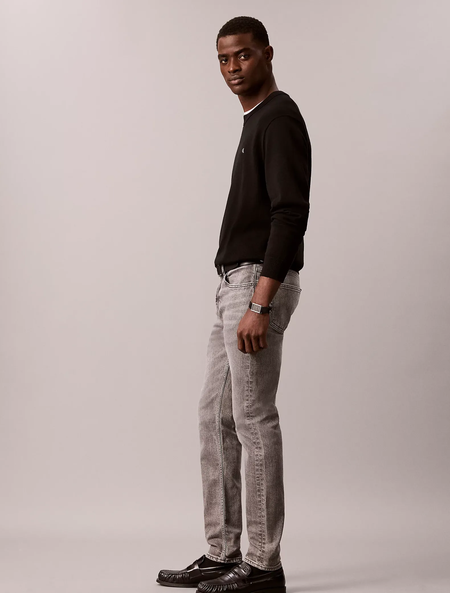 Slim tapered jeans