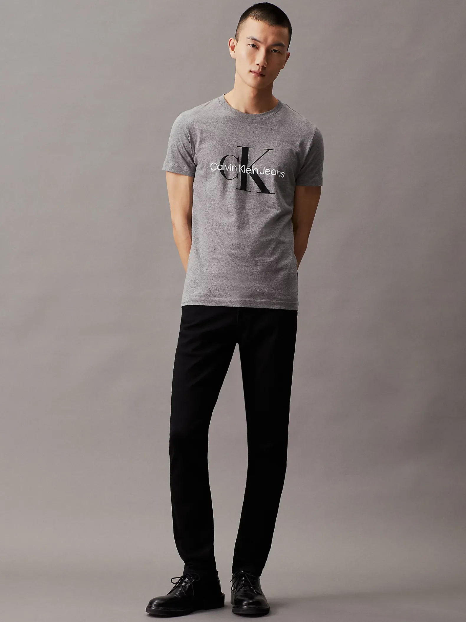 Slim T-Shirt met monogram