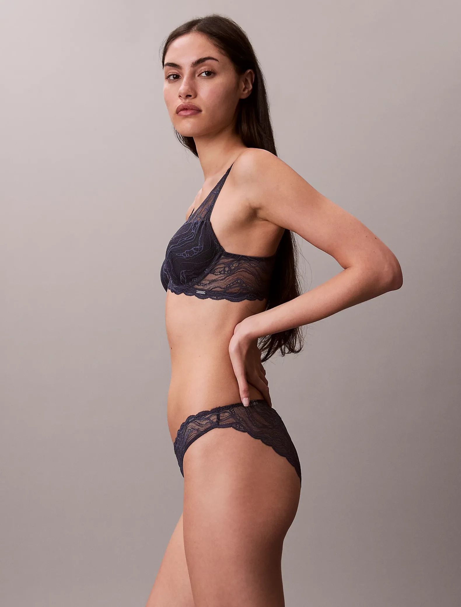 Slip - Eternal Stretch Lace