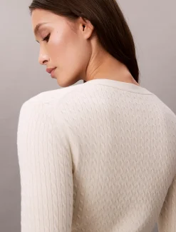 Smal kabelgebreid vest