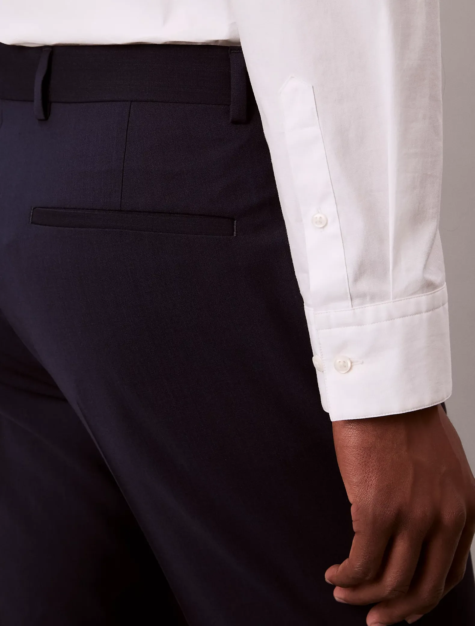 Smalle tropische wollen broek