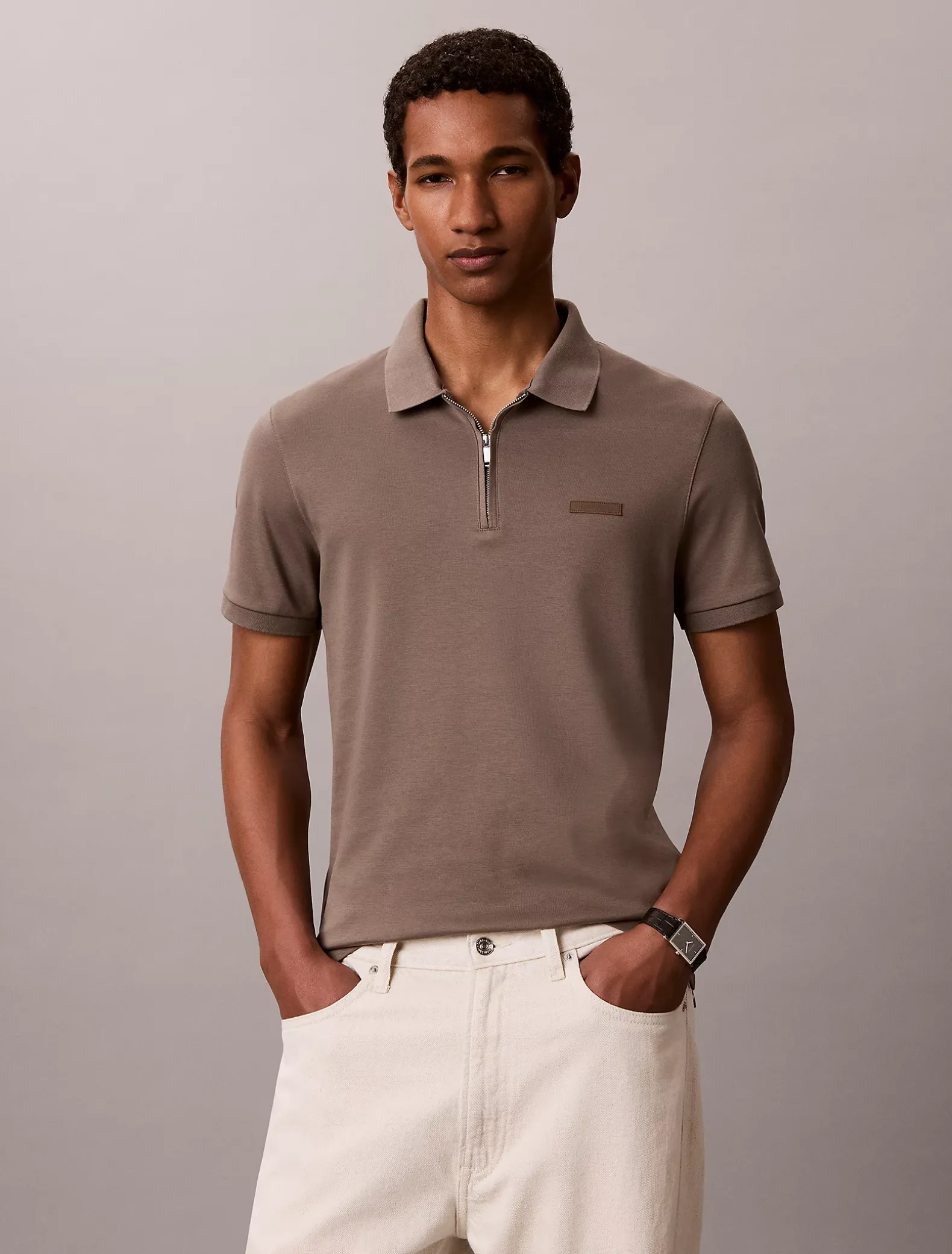 Smal poloshirt met ritskraag