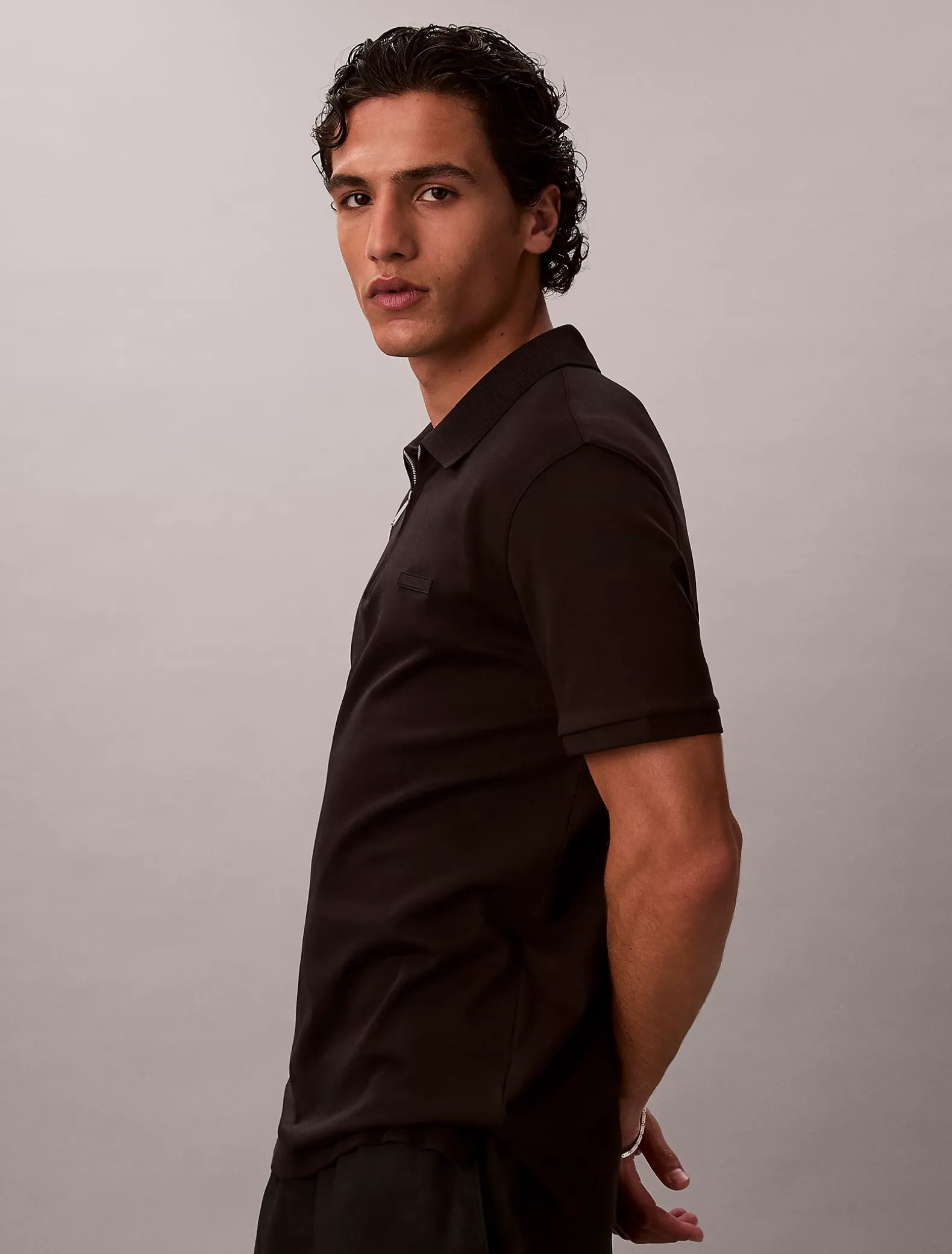 Smal poloshirt met ritskraag