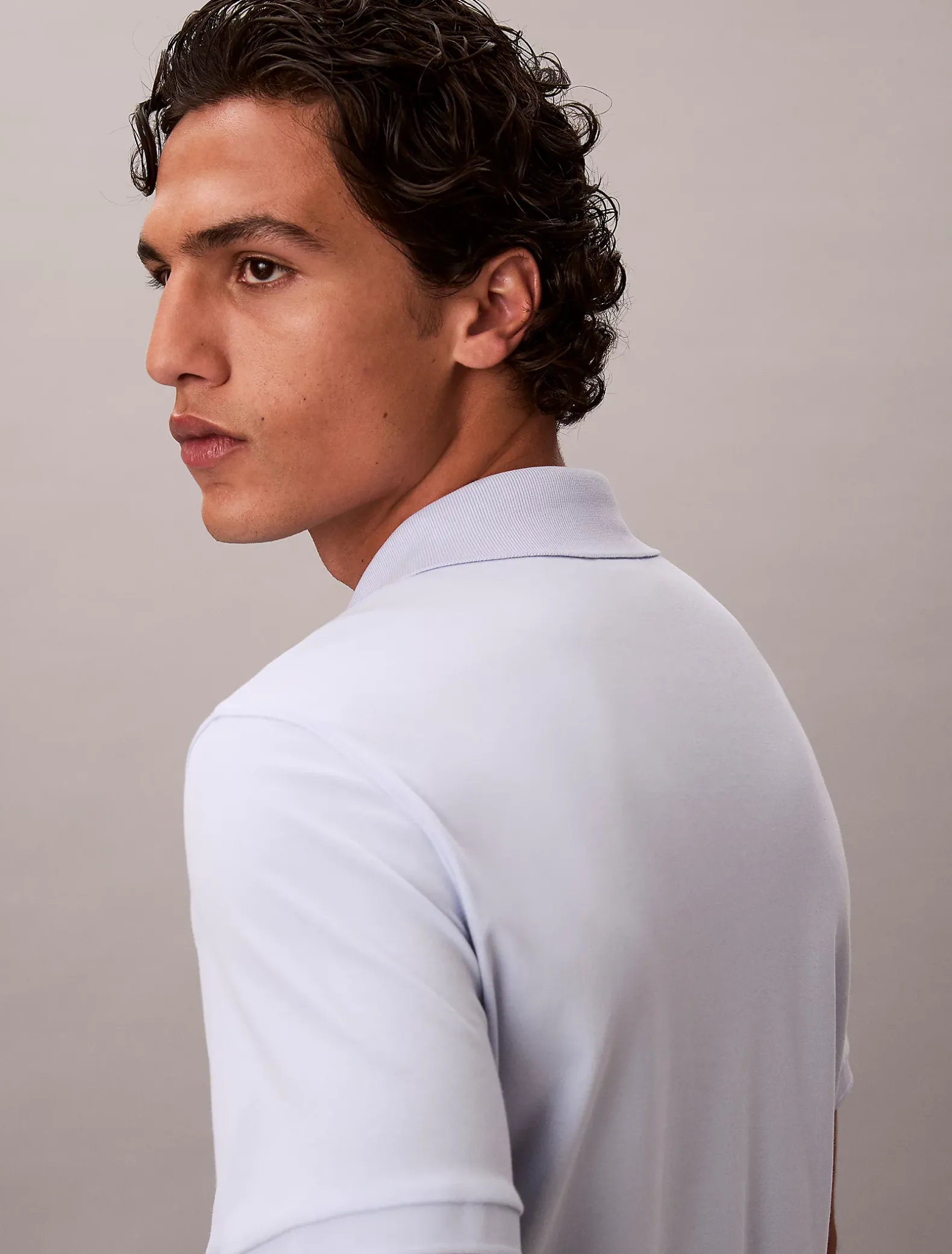 Smal poloshirt met ritskraag