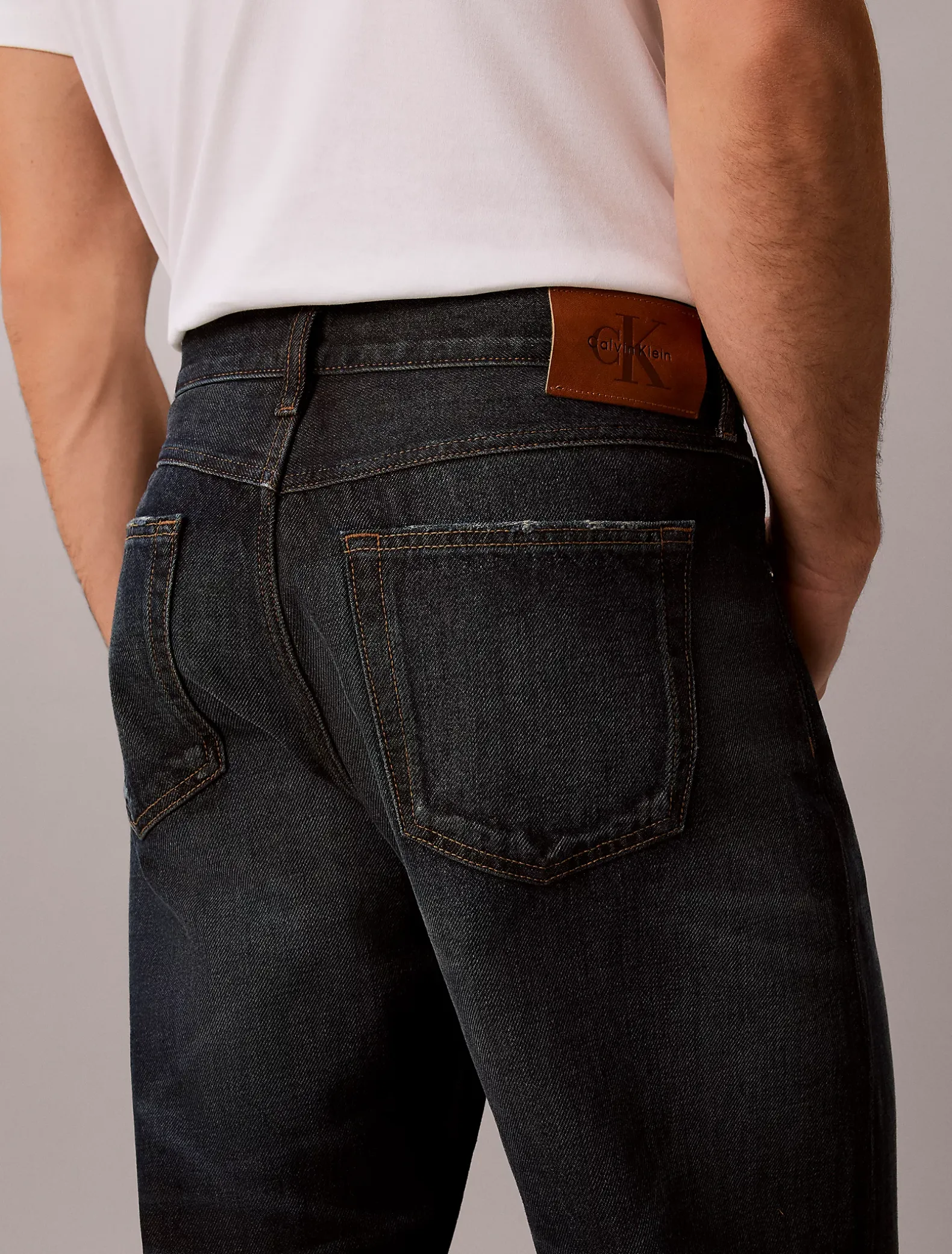 90s Straight Jeans