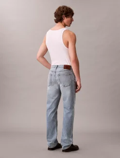 Standard Straight Fit Jeans