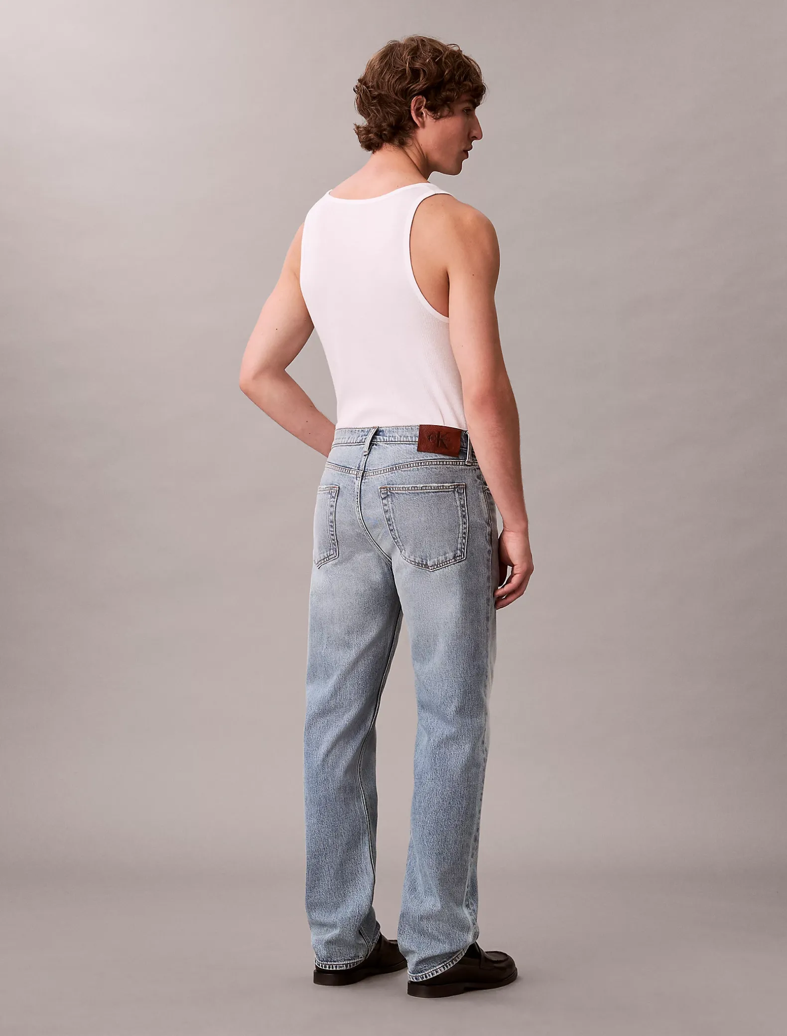 Standard Straight Fit Jeans
