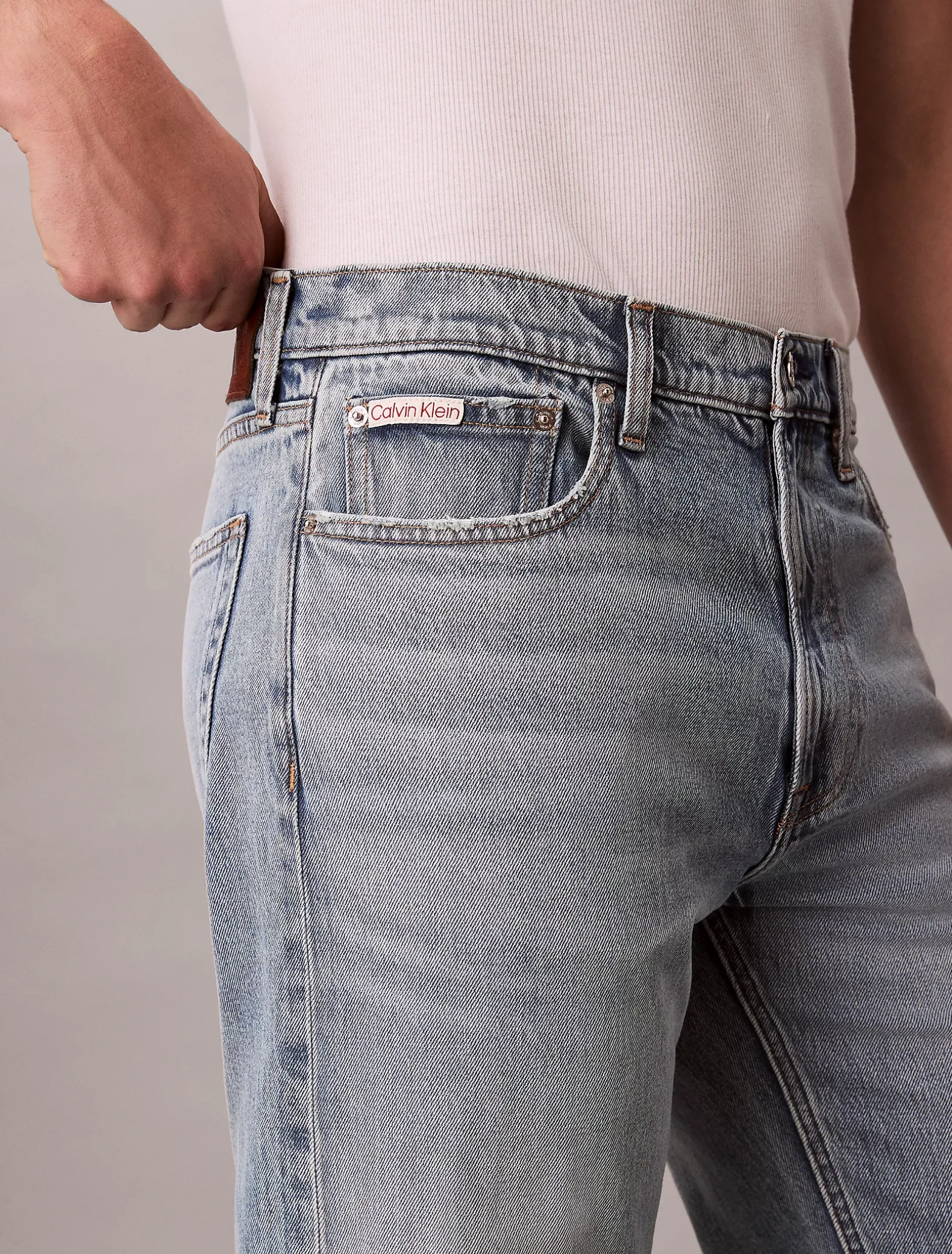 Standard Straight Fit Jeans