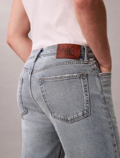 Standard Straight Fit Jeans