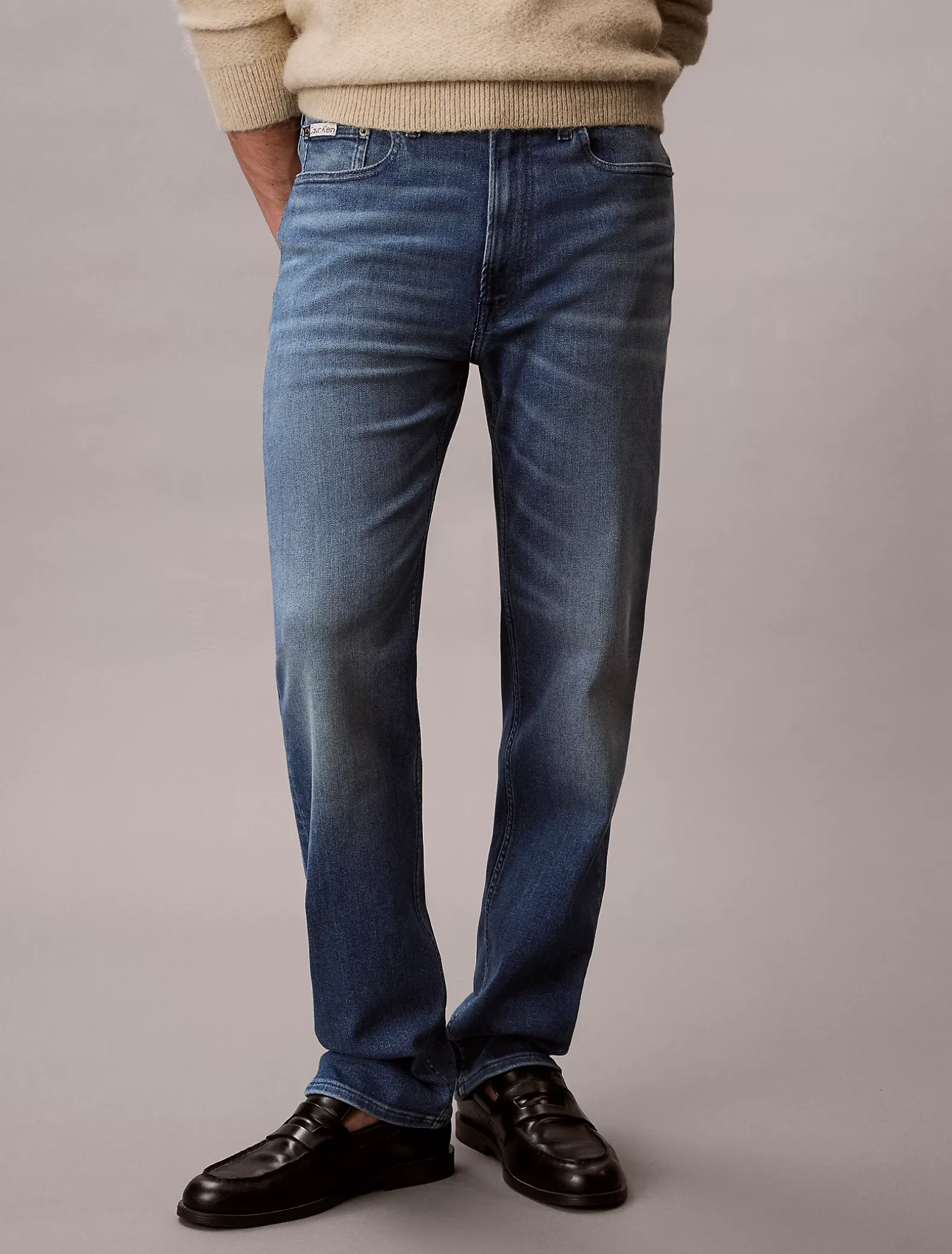 Standard Straight Fit Jeans