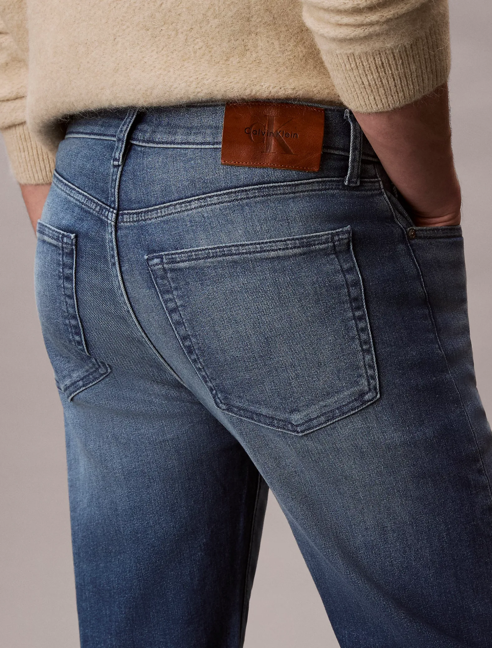 Standard Straight Fit Jeans