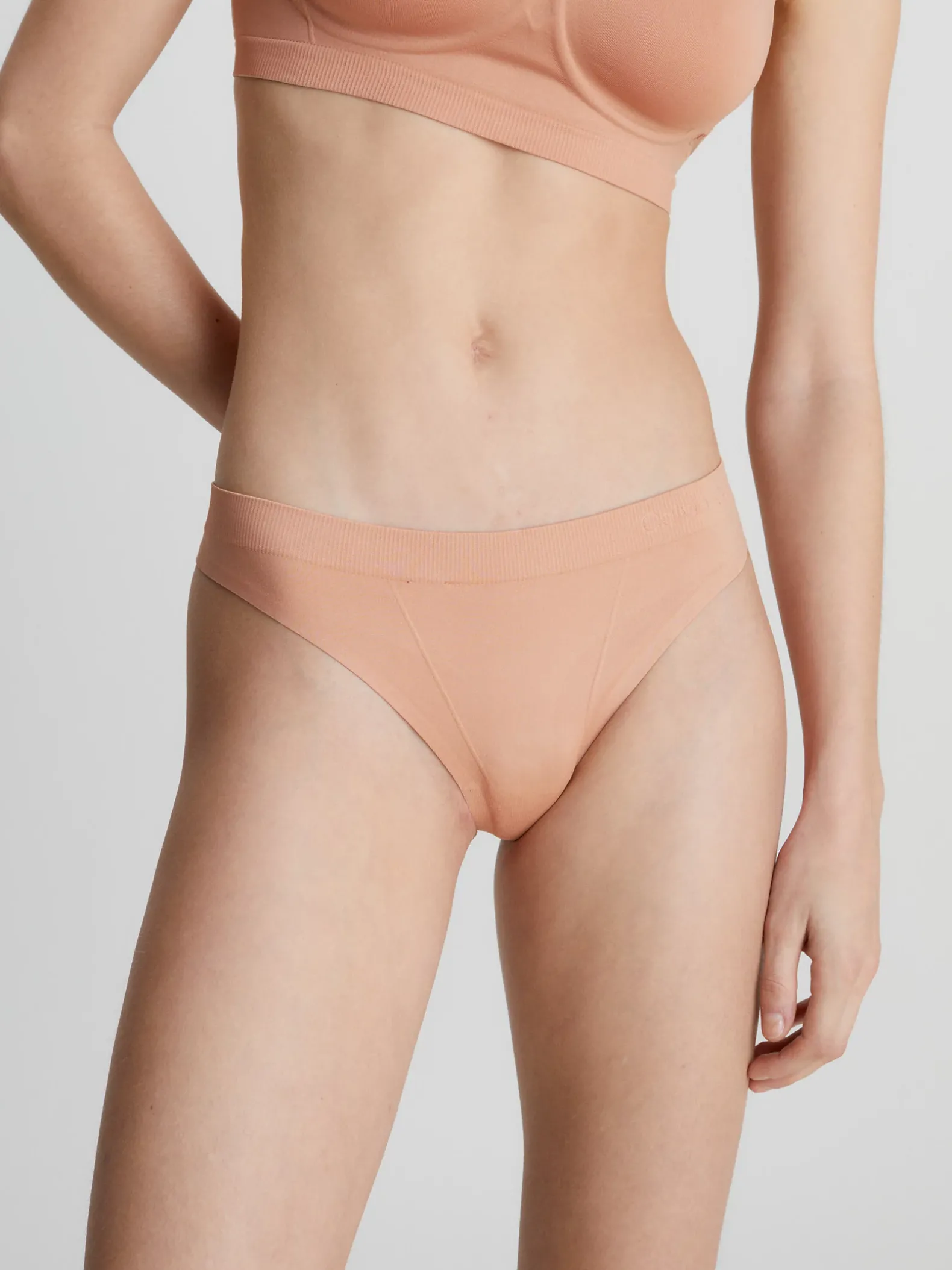 String - Bonded Flex