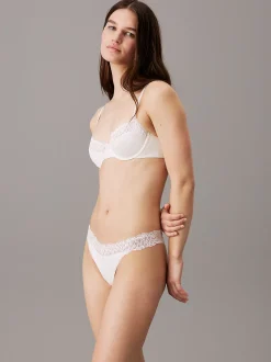 String - Eternal Stretch Lace
