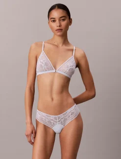 String - Eternal Stretch Lace
