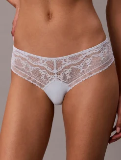 String - Eternal Stretch Lace