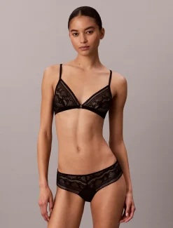 String - Eternal Stretch Lace
