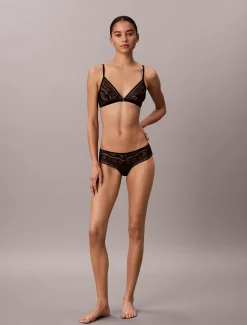 String - Eternal Stretch Lace