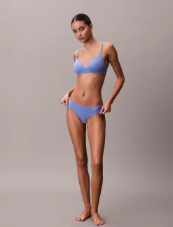 String - Invisibles Microfibre Stretch