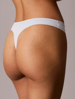 String - Perfectly Fit