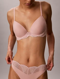 String - Perfectly Fit Lace
