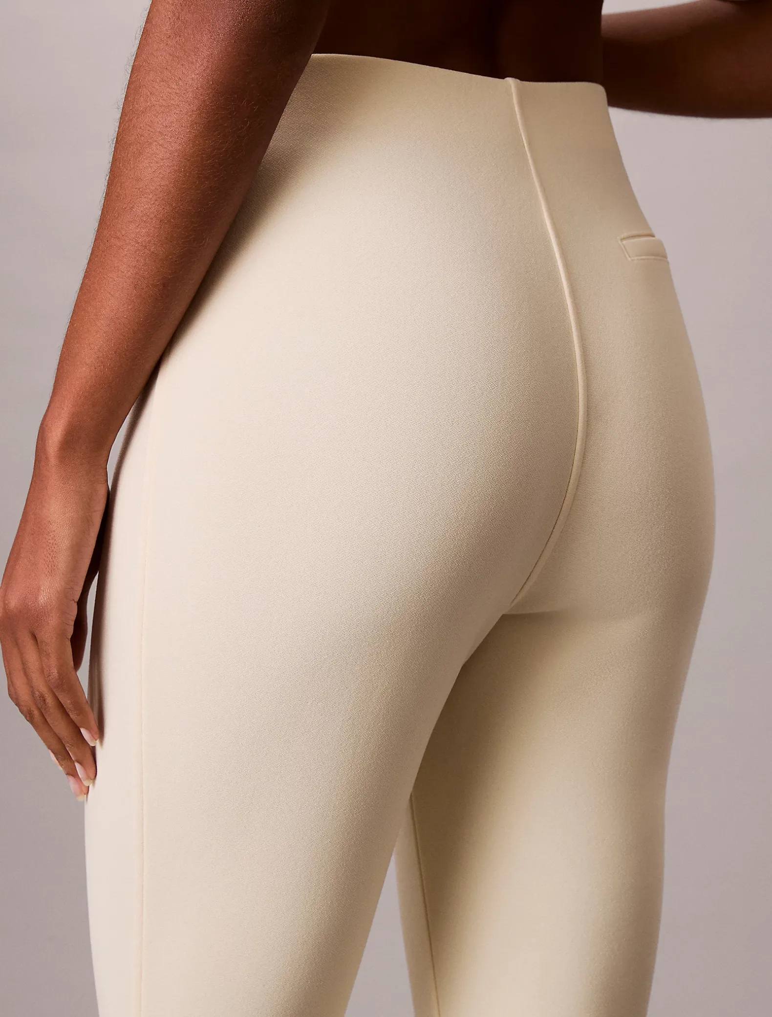 Tailored gebreide flare pull-on broek
