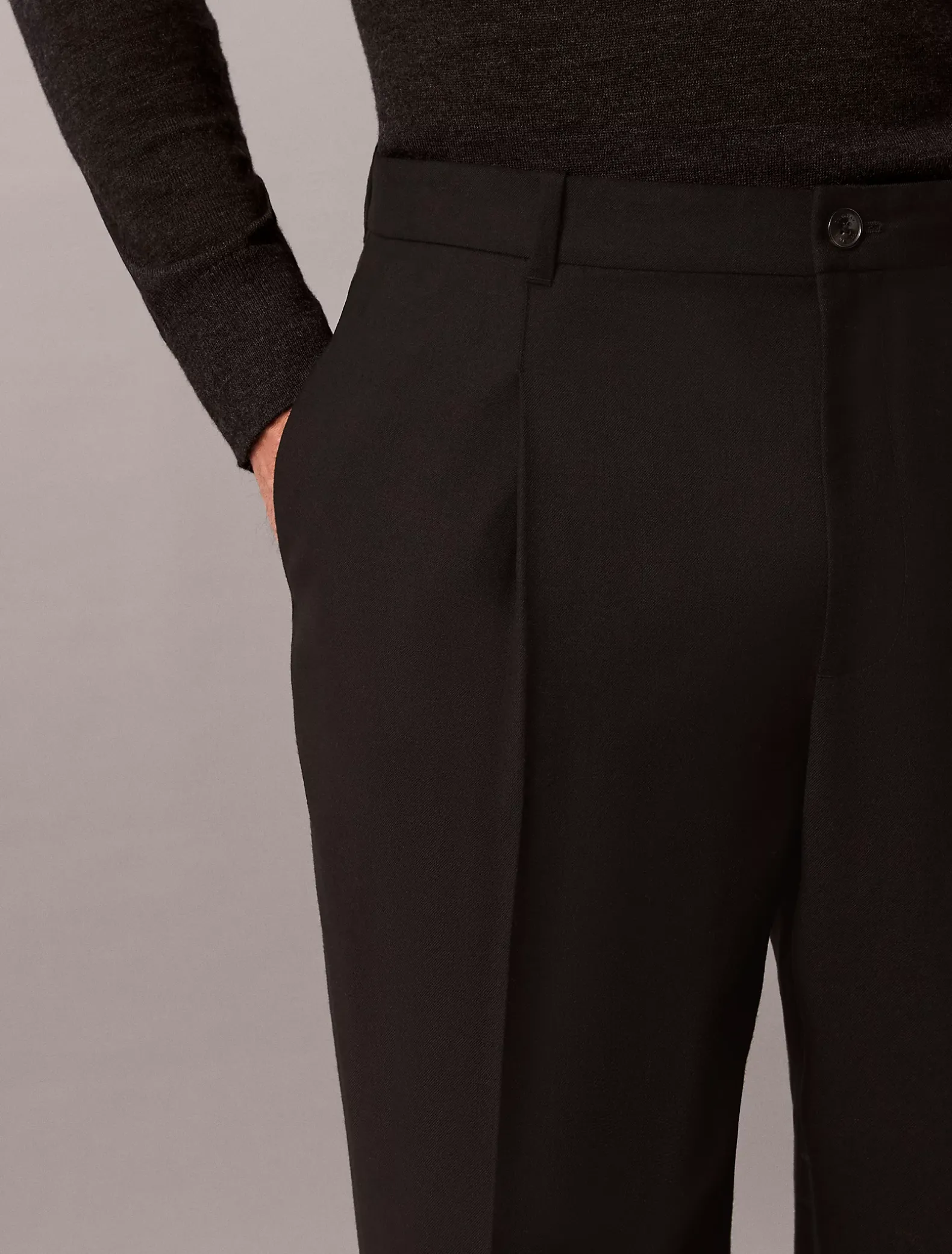 Toelopende broek van wolmix