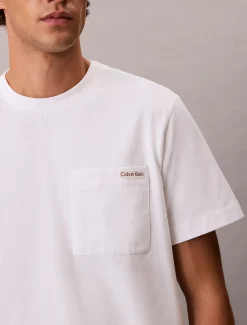 T-shirt met embleem en borstzak
