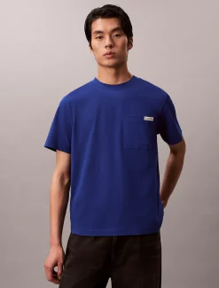 T-shirt met embleem en borstzak
