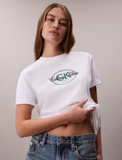 T-shirt met geborduurd logo