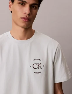 T-shirt met geborduurd logo