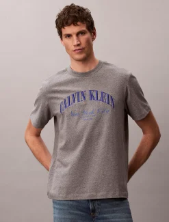 T-shirt met geborduurd NYC logo