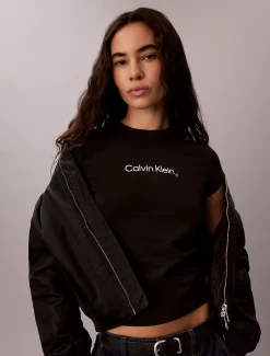 T-shirt met hartjeslogo en slim fit