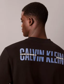 T-shirt met lange mouwen en logo achter