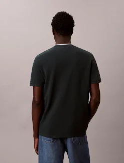T-shirt van piquékatoen met puntkraag