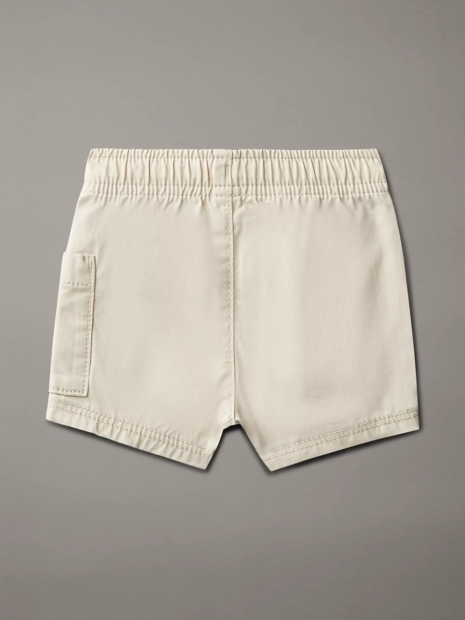 Twill short voor pasgeborenen