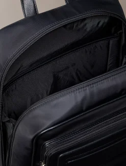 Vierkante laptoprugzak met wieltjes