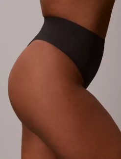 Vormende Shapewear string - Perfectly Fit Stay-Put Mesh Shapewear