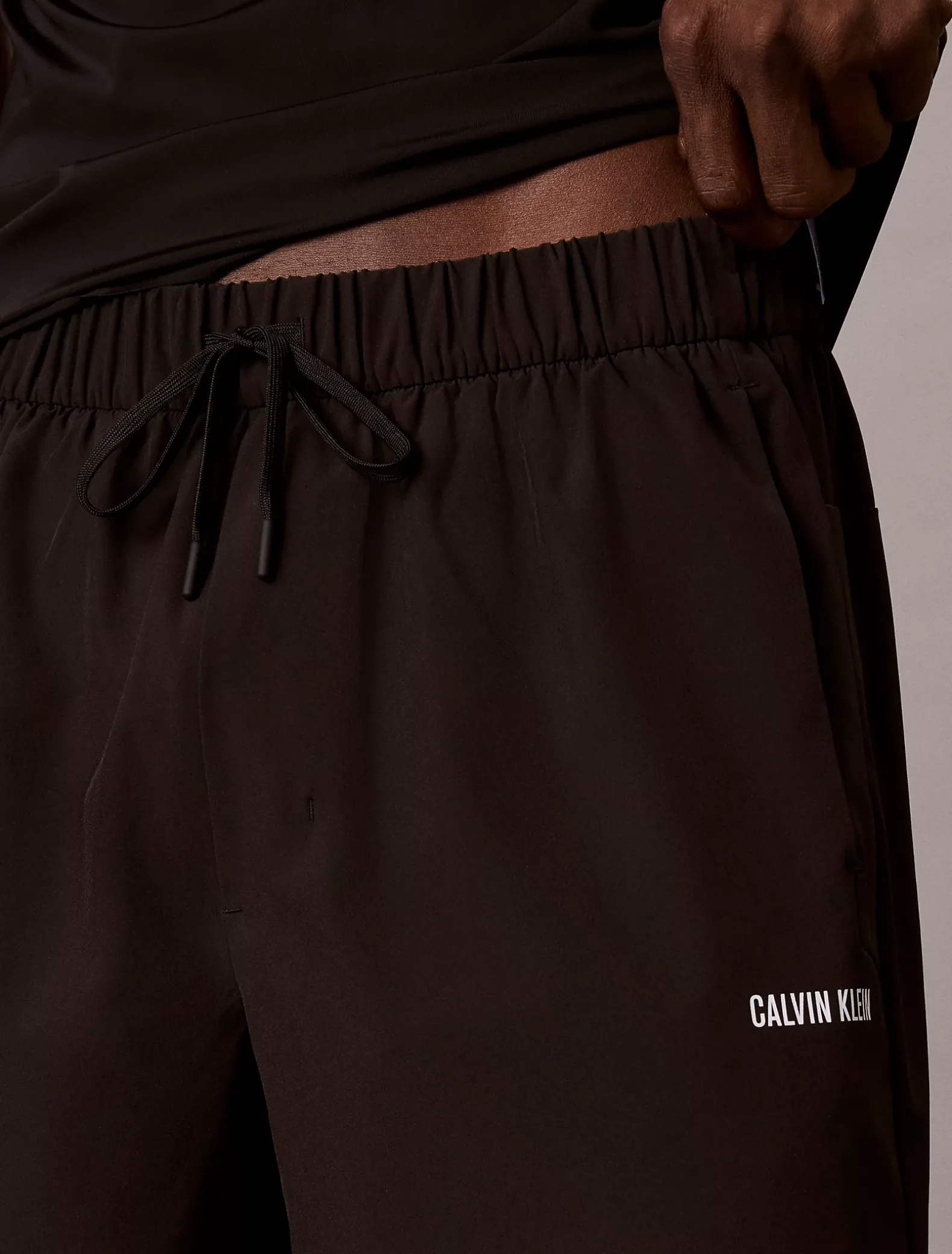 Waterafstotende performance sportshorts