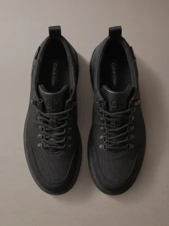 Waterafstotende wandelschoenen met profielzool